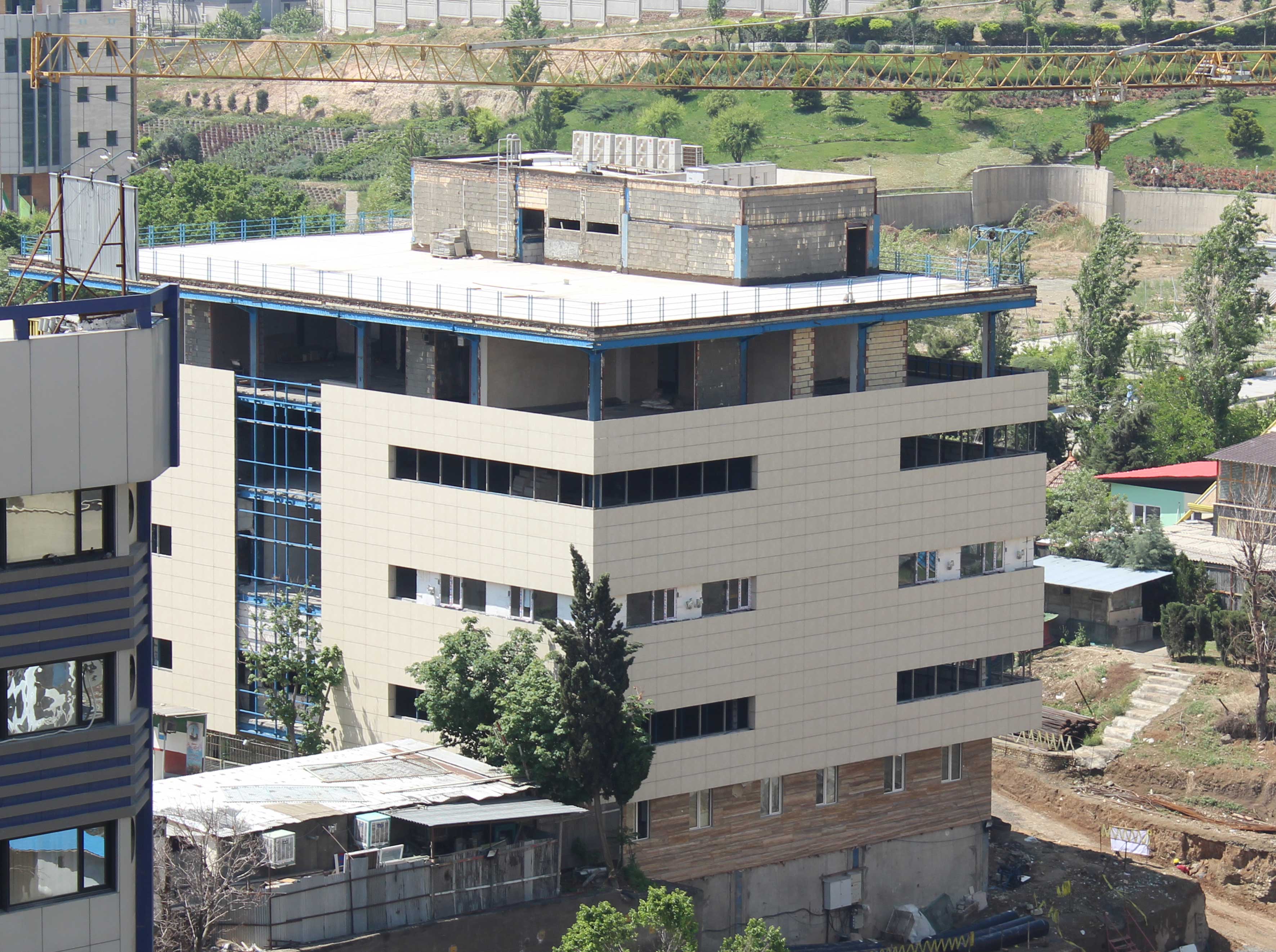 ساختمان تروما دانشگاه بقیه اله